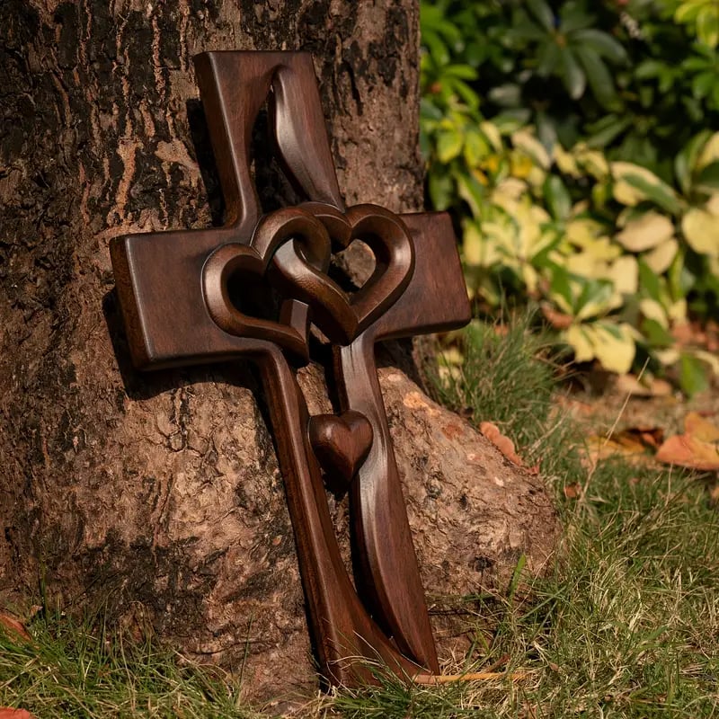 Sovrik Intertwined Heart Wooden Cross