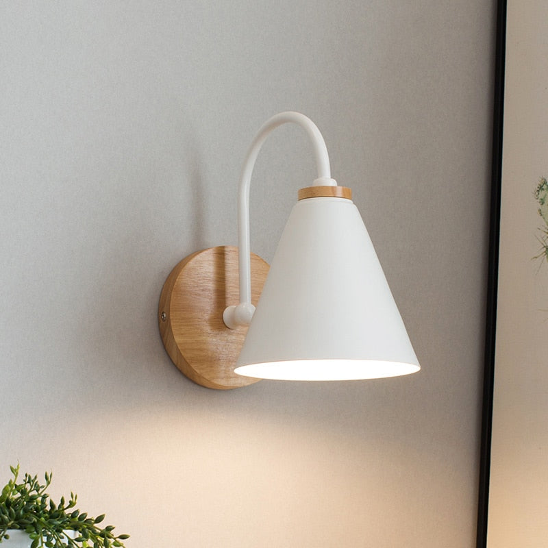 Sovrik Dunlampe Wooden wall lamp
