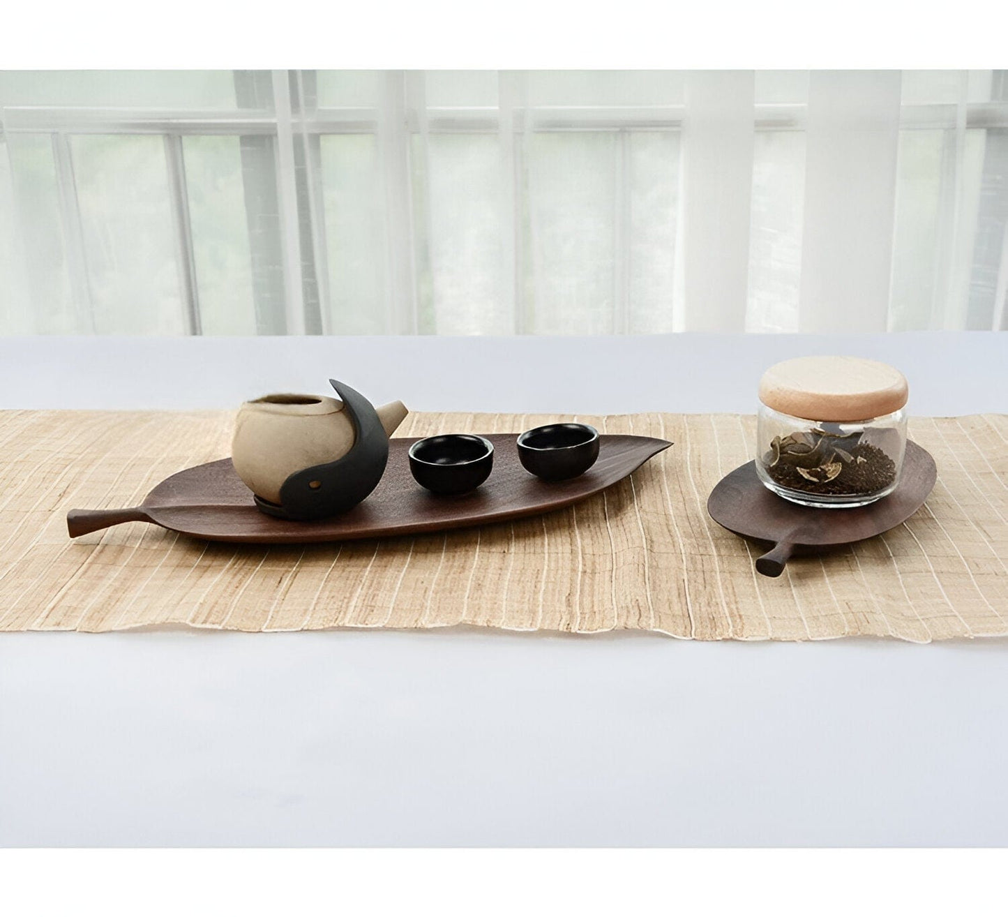Sovrik Wooden Decoration Leaf Tray