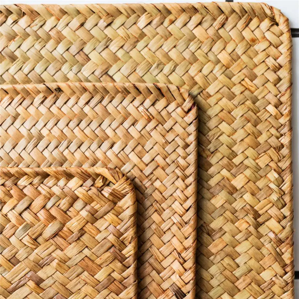 Sovrik Seegras Handwoven Table Decorations
