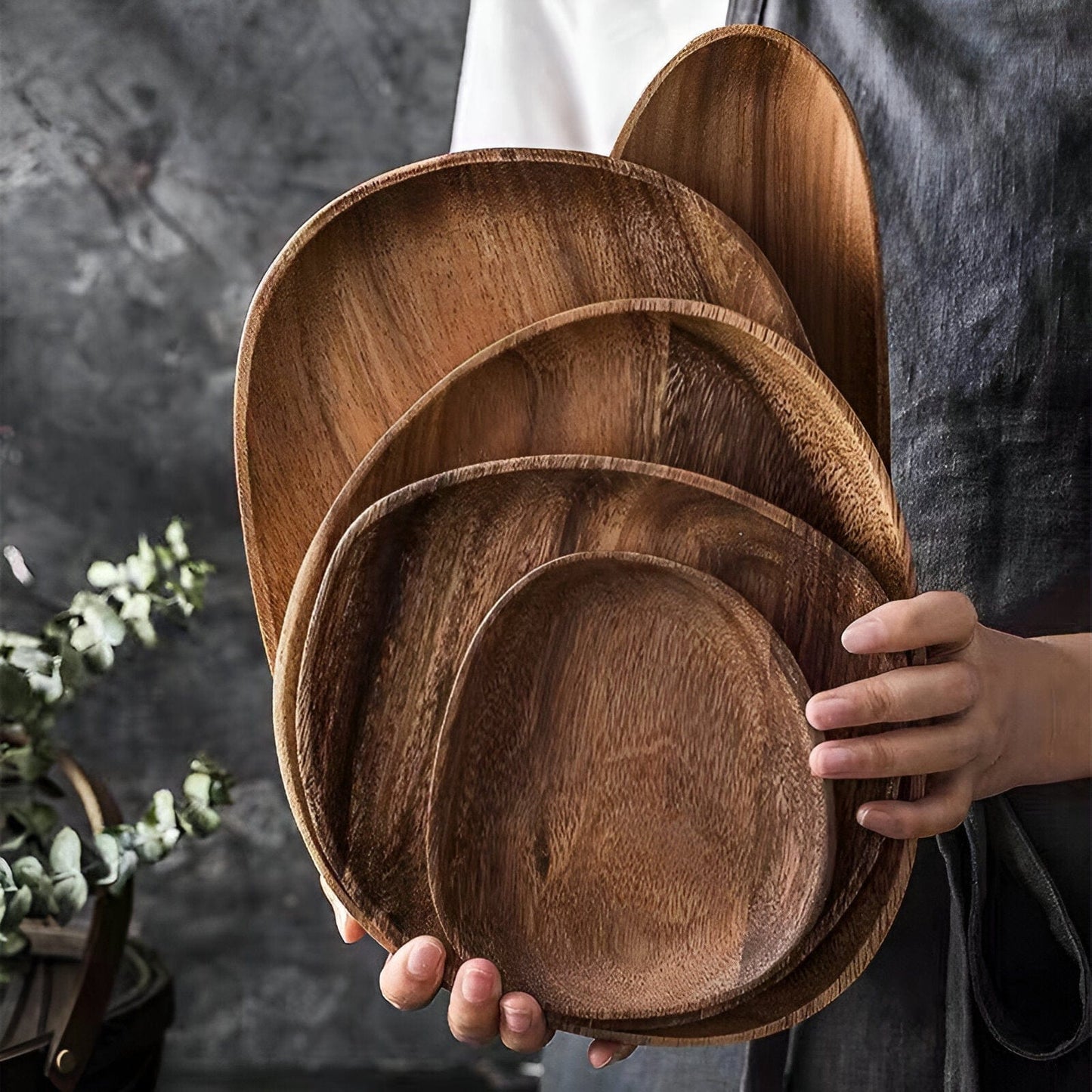 Sovrik Table plates made of solid wood
